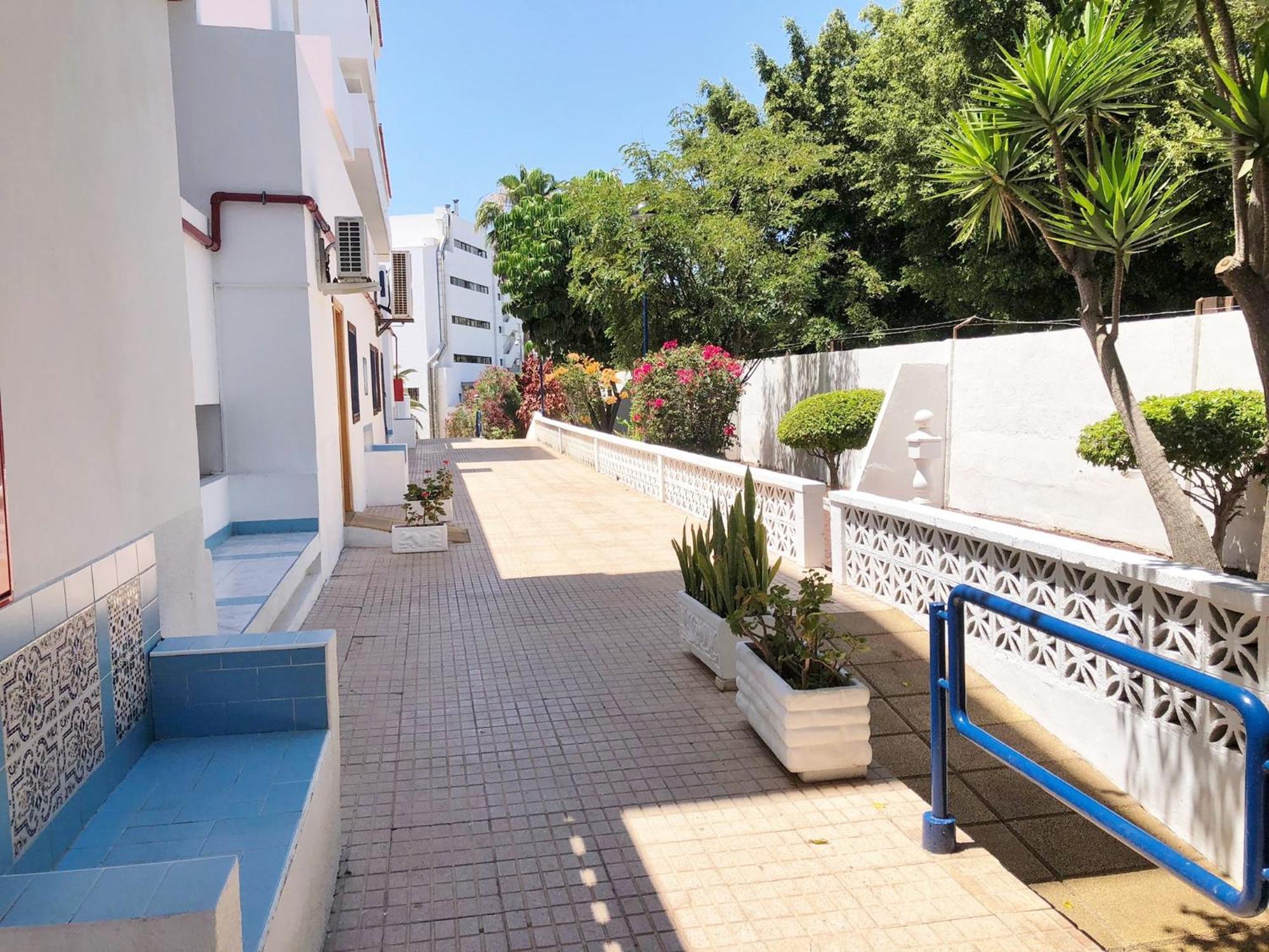 Apartament Bonito Apartmento En Garden Con Piscina Climatizada *